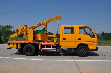 NJJ5061TQX5 Pile Driving and Extracting Vehicle