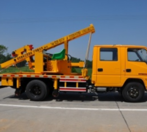 NJJ5061TQX5 Pile Driving and Extracting Vehicle