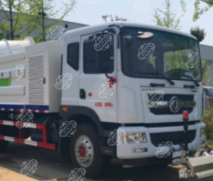 Dongfeng Multi-Function Type 5-12CBM Truck 88-12HP