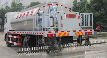 Asphalt Spreader