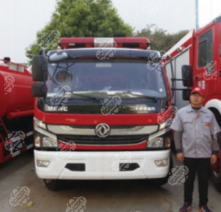 Dongfeng 6T water 4T. foam 2T