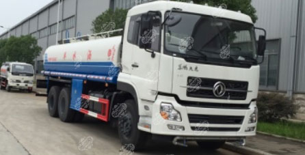Dongfeng Truck Double Rear Axle Type 18-20 cbm 230-260 HP