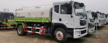 Dongfeng VI4 cubic sprinkler