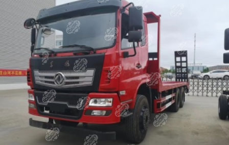 Flatbed transporter Dongfeng double rear axle 25-28T