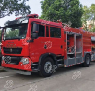 HOWO 7T water 5T, dry powder 2T