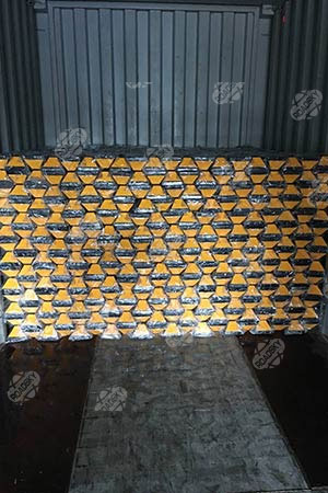 Parking Lot Rubber Wheel Stopper Packing & Delivery