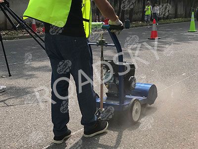 RS-8 Road Marking Cleaning Machine Working On-Site