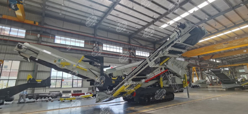 Track Mobile Heavy Screening Equipment