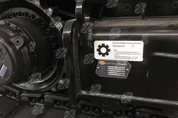 (UK) Strickland’s Tracks